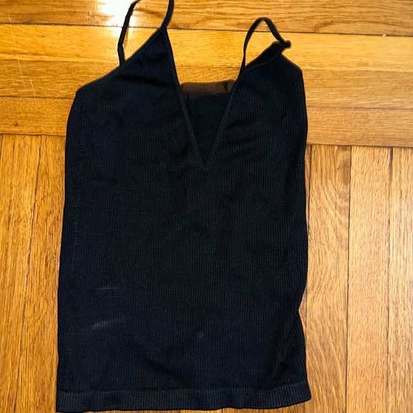 Mesh v neck ribbed cami - Picture 2 of 4